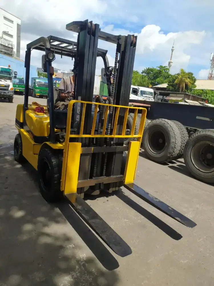 Forklif TCM 3 TON