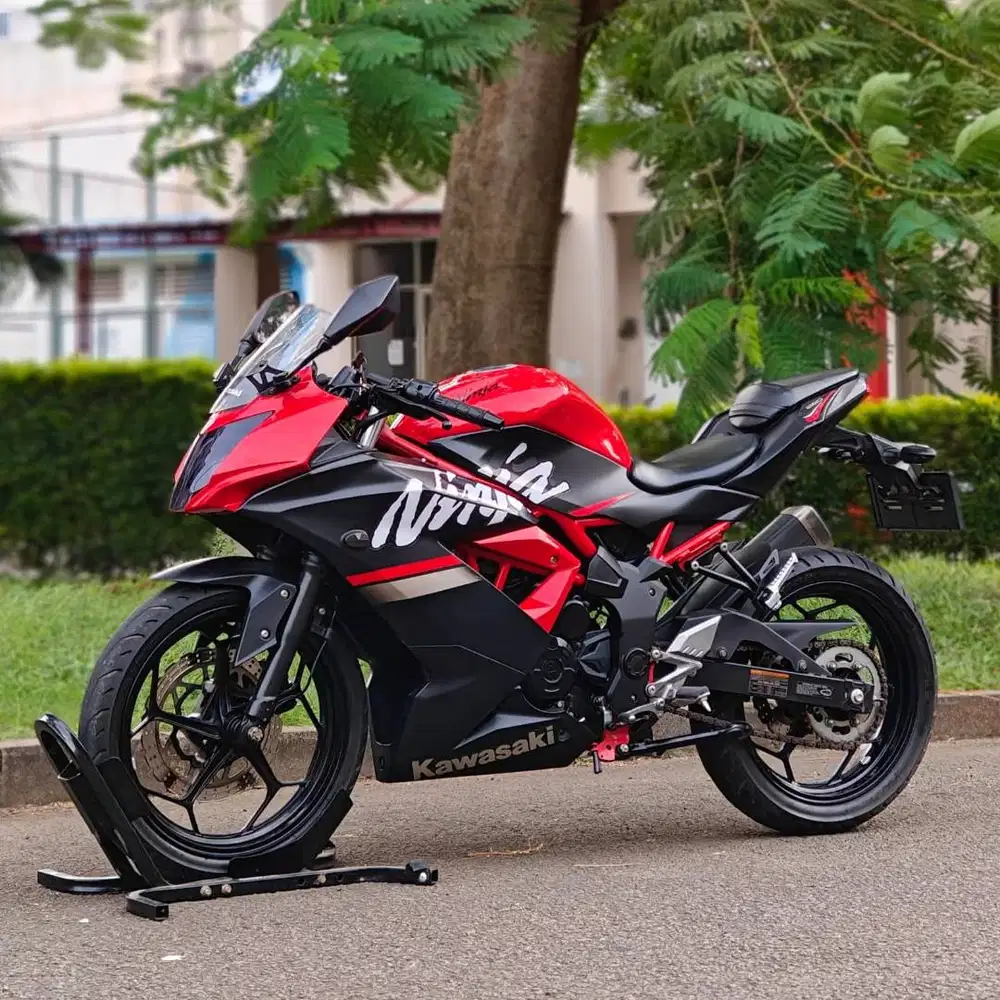 KAWASAKI NINJA 250 MONO SL 2019 MERAH KM RENDAH SUPER GRESS