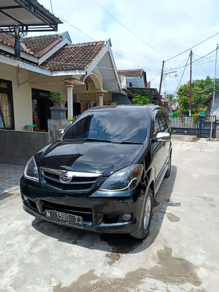 Xenia Xi 1.3 manual Sitimewa