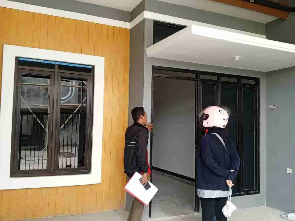 RUMAH MURAH BANDUNG LEGALITAS SHM LOKASI STRATEGIS JALAN UTAMA 12 METER DEKAT TOL BUAHBATU