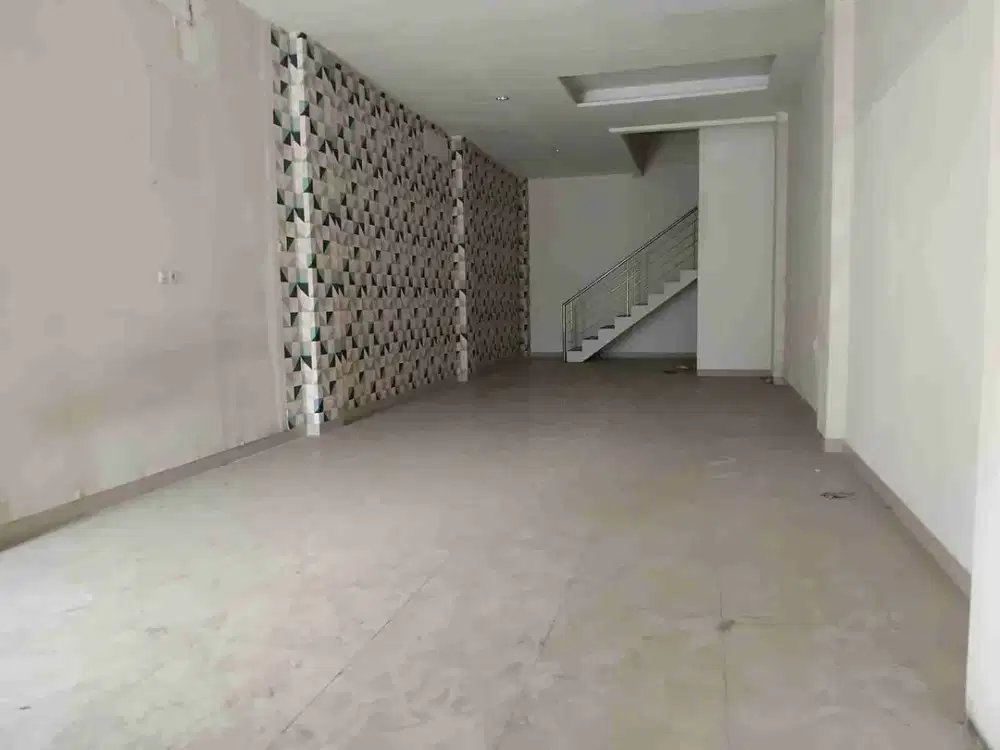 Sewa Ruko 3 Lantai di Kesambi Cirebon