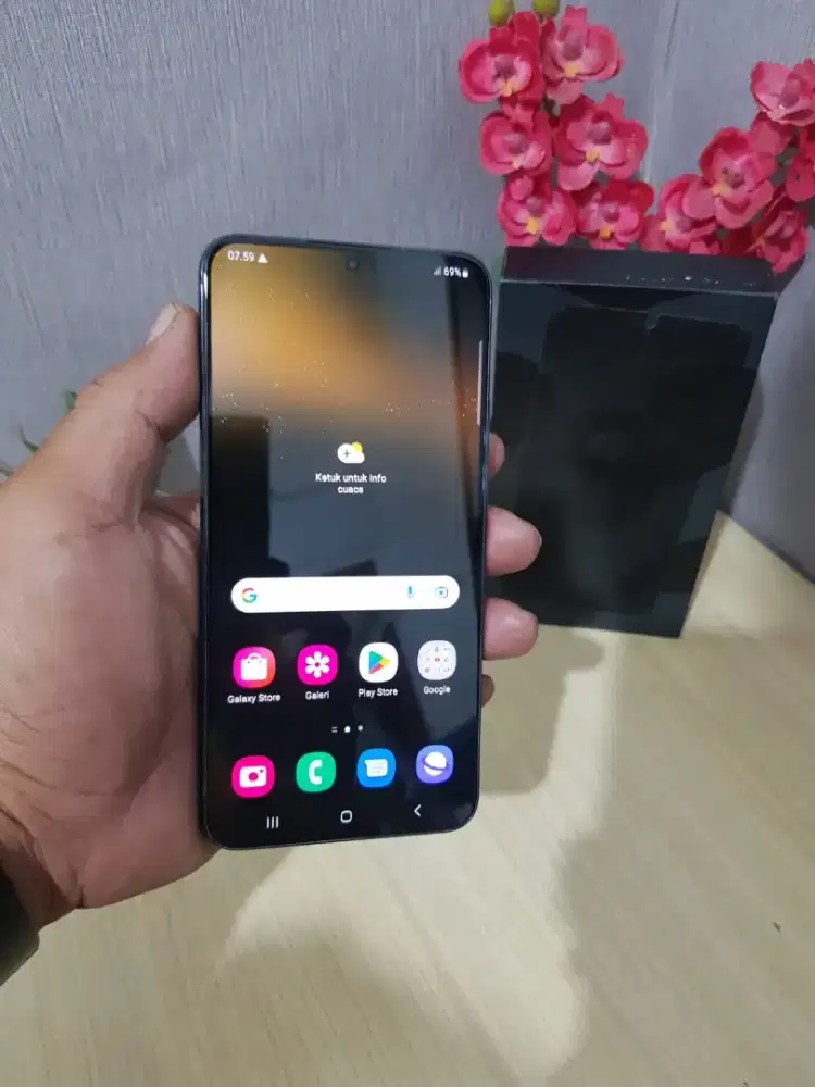 Samsung S22 Plus 8/256GB bisa tukar tambah