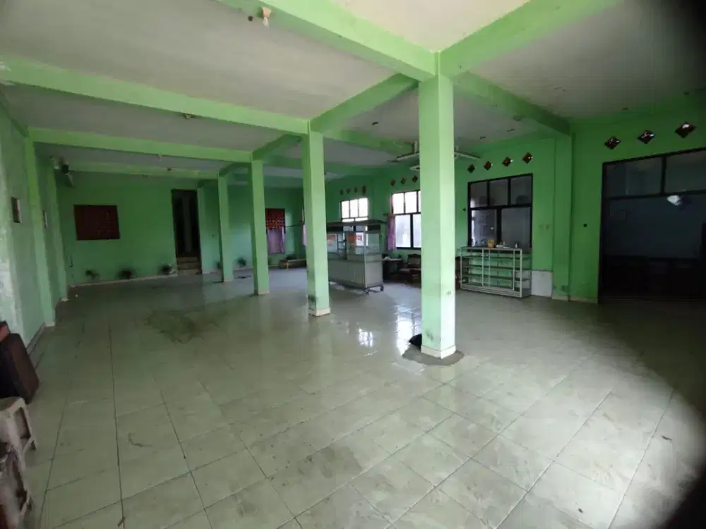 Disewakan Ruang Usaha Lokasi Strategis Karanganyar