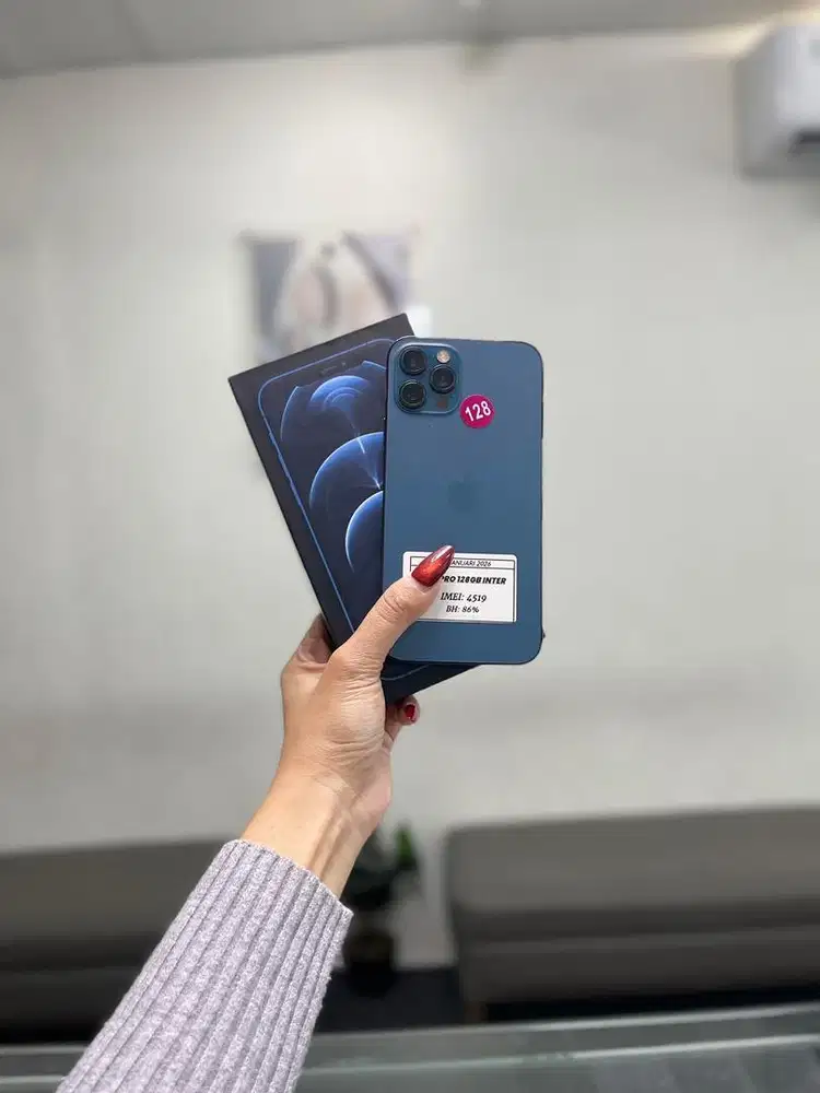 Iphone 12 Pro 128GB fullset mulus nominus terima tt cod kredit