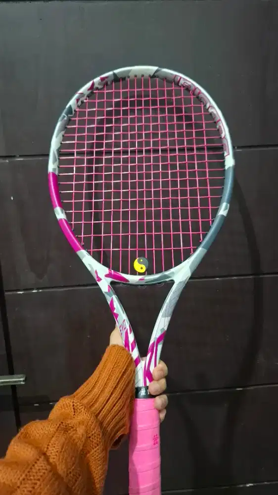 Raket Tennis Babolat Evo Aero 275 gr warna pink