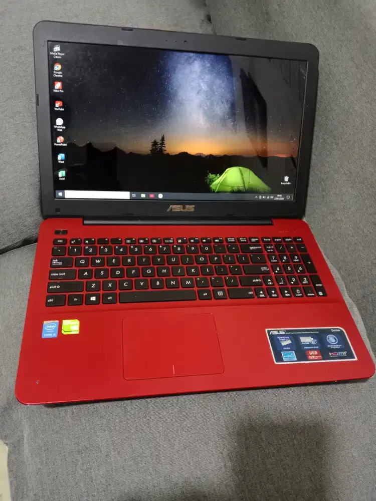 Asus F555L - Core i5 Nvidia Ram 8Gb..