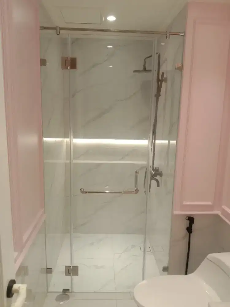 Pintu Kaca Shower