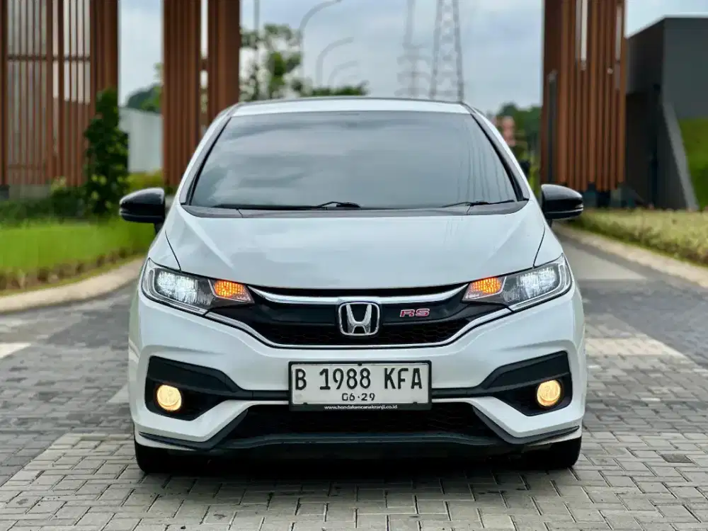 H JAZZ RS 1.5 METIK
