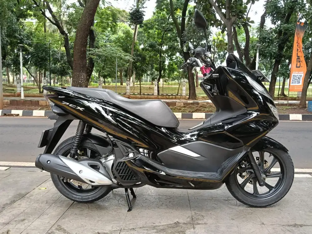 DP MINIM 1.500 CASH KREDIT HONDA PCX 150 ABS THN 2018 PAJAK IDUP
