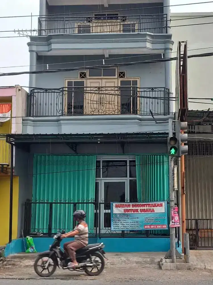 Di Jual Ruko & Rumah Jl. Panglima Sudirman no. 03 & no. 07 Jombang