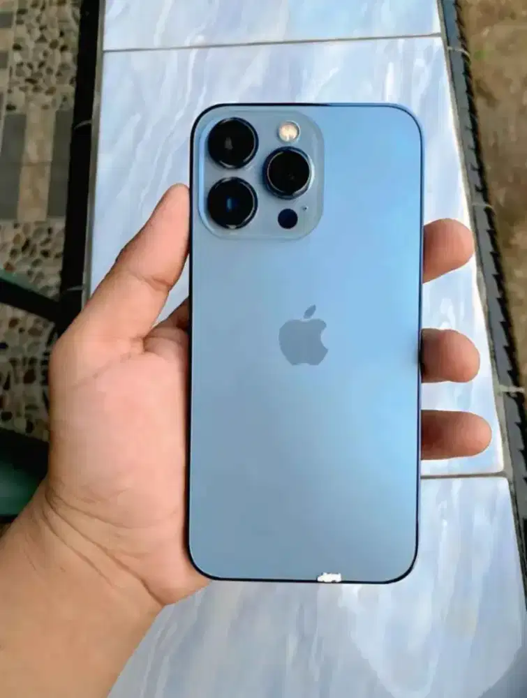 iPhone 13 pro 128 iBox