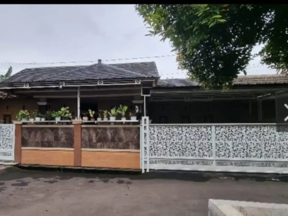 DIJUAL RUMAH HOOK DI DUKUH ZAMRUD MUSTIKA JAYA BEKASI