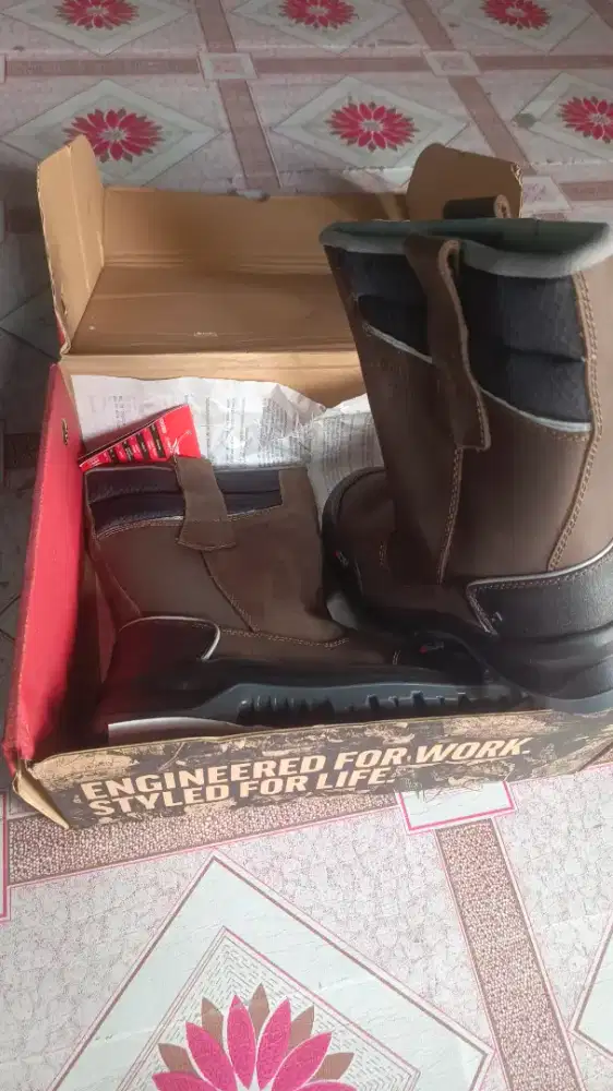 sepatu safety baru cheetah