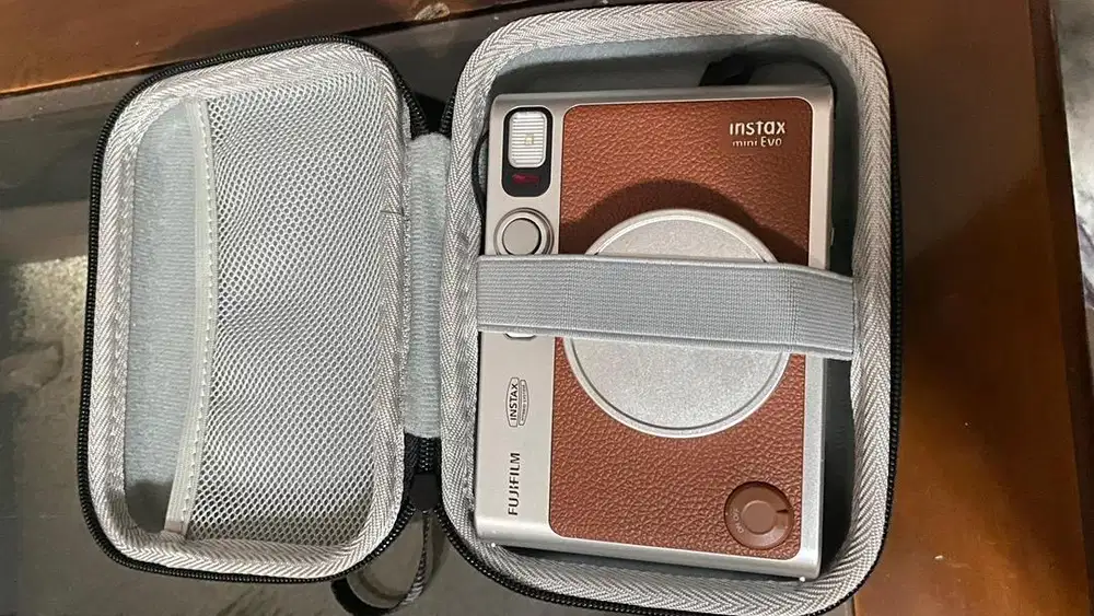 Instax Mini Evo Brown