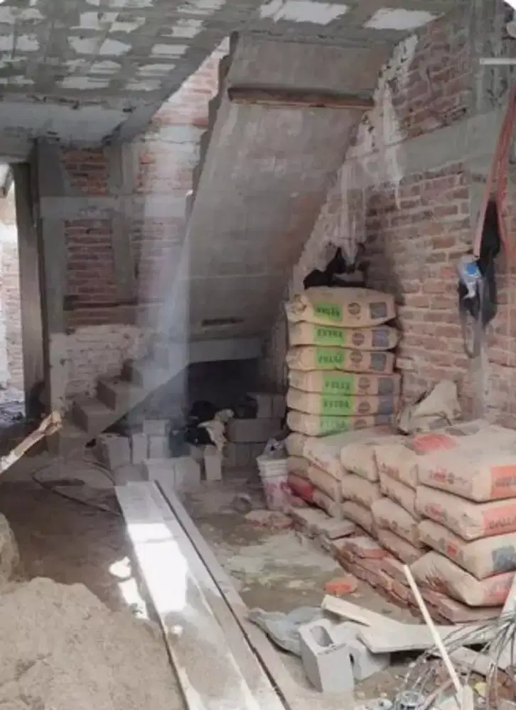 Tukang bangunan cari kerja