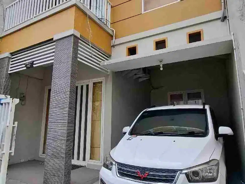 Dijual Murah Rumah 2,5 Lantai Surabaya Barat