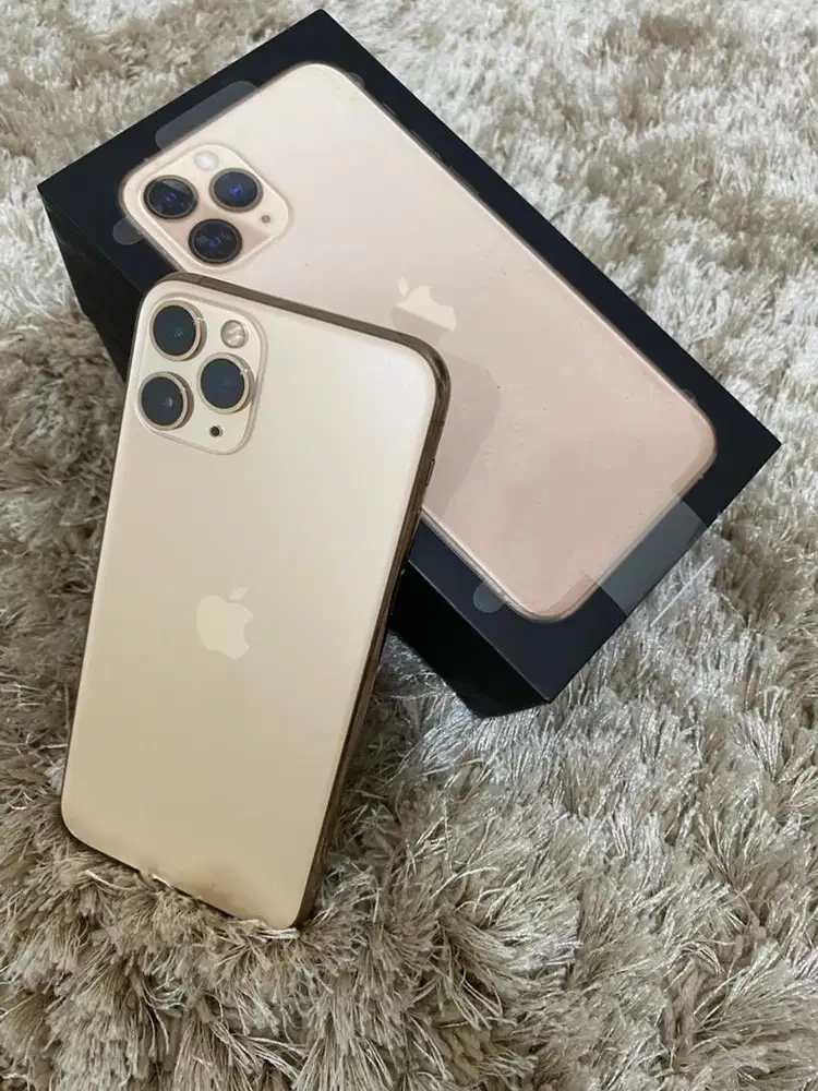 FOR SALE IPHONE 11 PRO 256GB