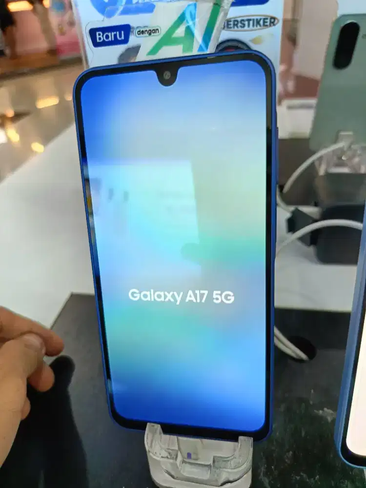 Samsung galaxy A17