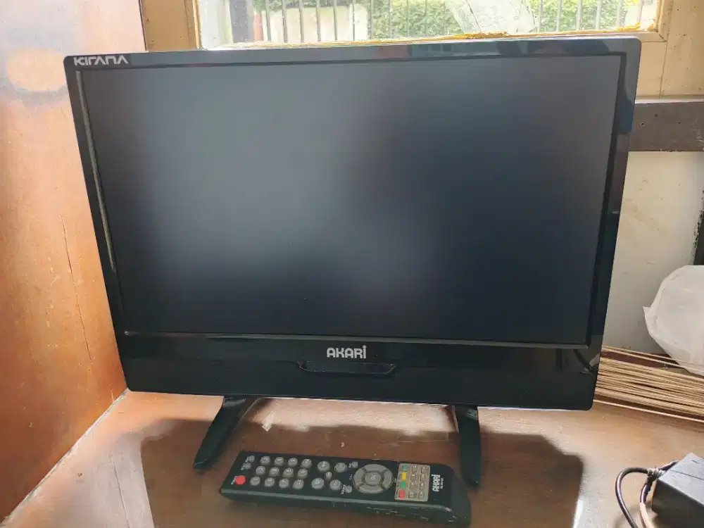 LED TV AKARI 20 Inch LE20K88ID siap pakai buat TV atau Display CCTV