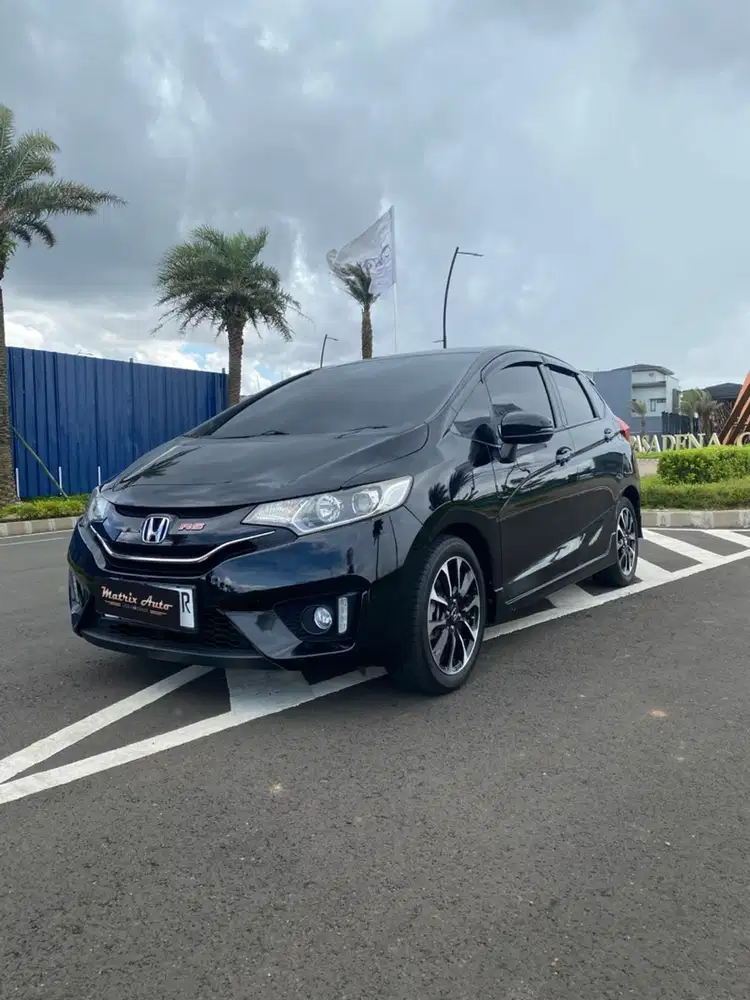 HONDA JAZZ RS 1.5 CVT 2017