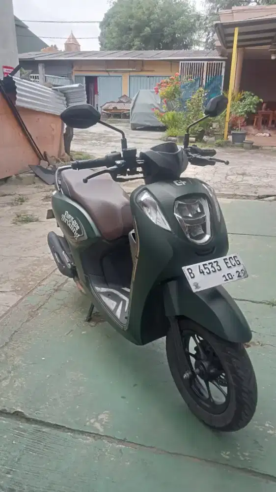 Honda genio 2024 hijau
