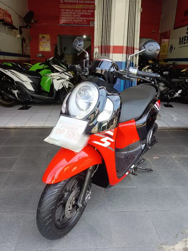 SCOOPY SPORTY TAHUN 2023