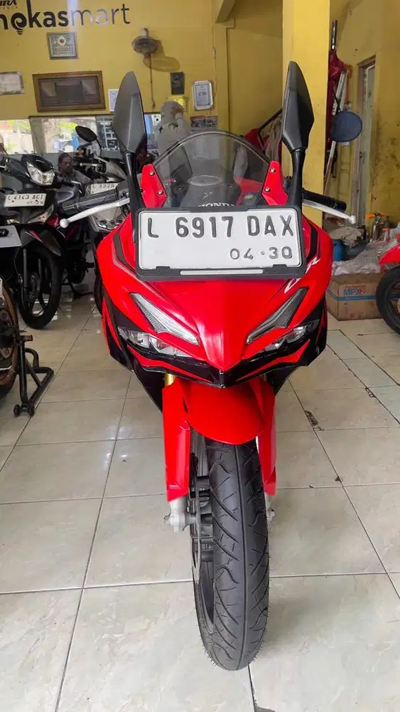 HONDA CBR 150 r th 2023