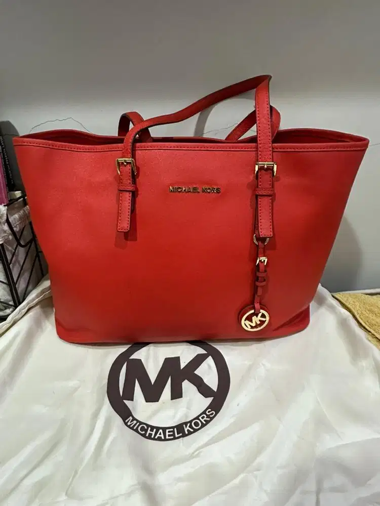 MK tote bag large size (orange Safiano)