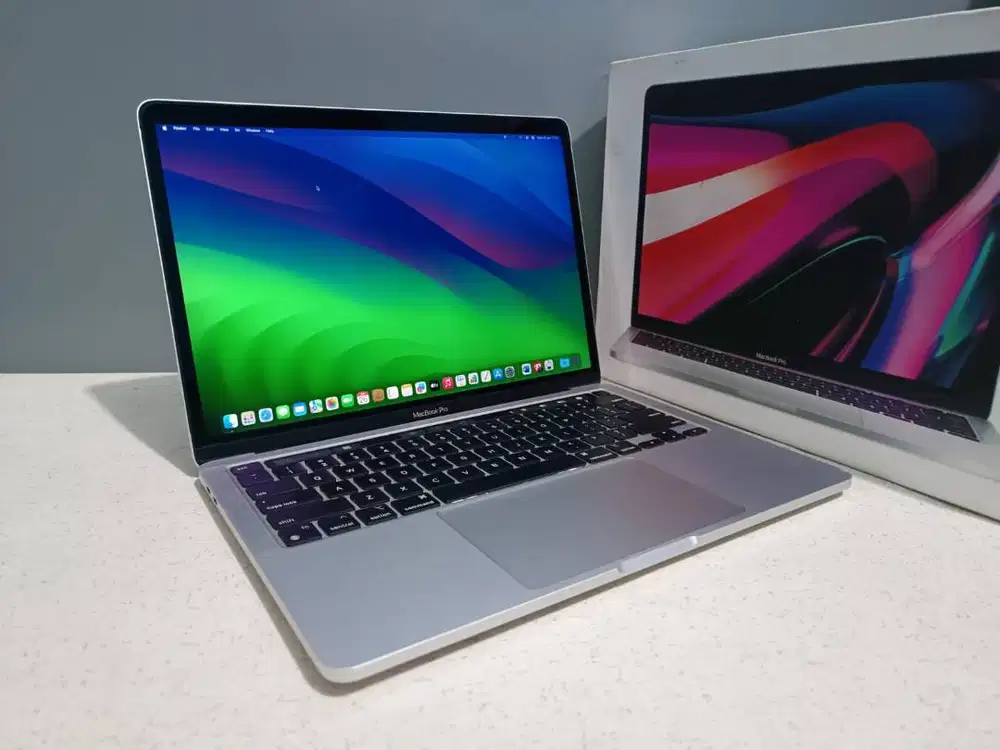 MacBook Pro M1 2020 – Ngebut, Senyap, Premium Minus Dent cek foto p