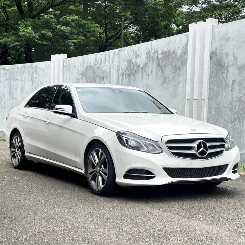 (CASH) Mercedes Benz E250 Facelift W212 2013