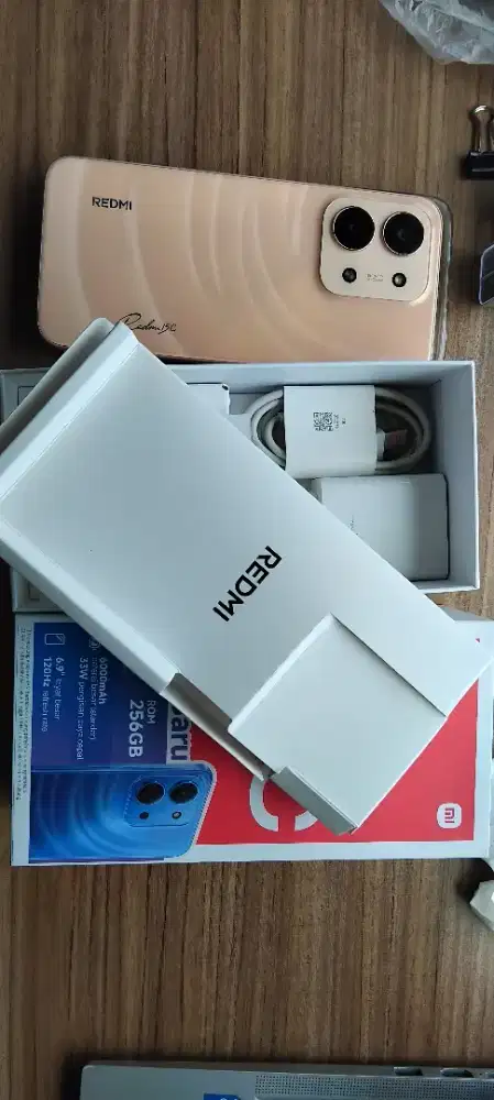 Redmi 15C fullset 8+8/256 TT BT