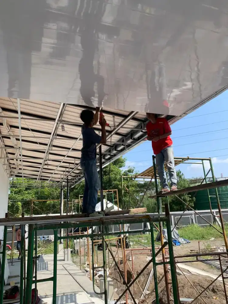 Pekerjaan Tiang dan Atap Hollow Galvanis