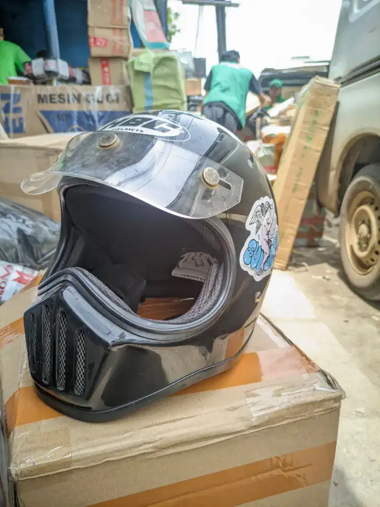 Helm hbc cakil+pet