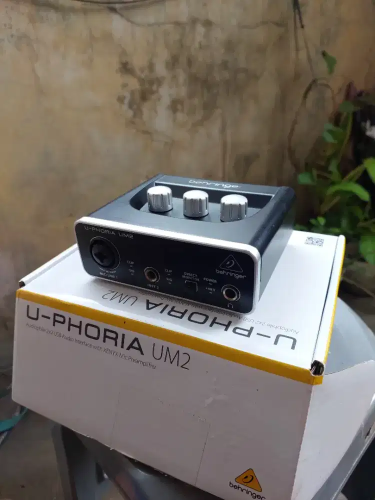 Audio Interface Behringer UM2 USB Soundcard