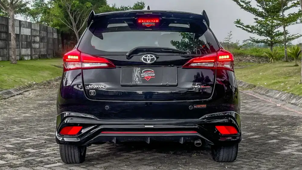 Toyota Yaris 1.5 TRD Sportivo 7 AB CVT 2021 Black Joker Bensin Matic