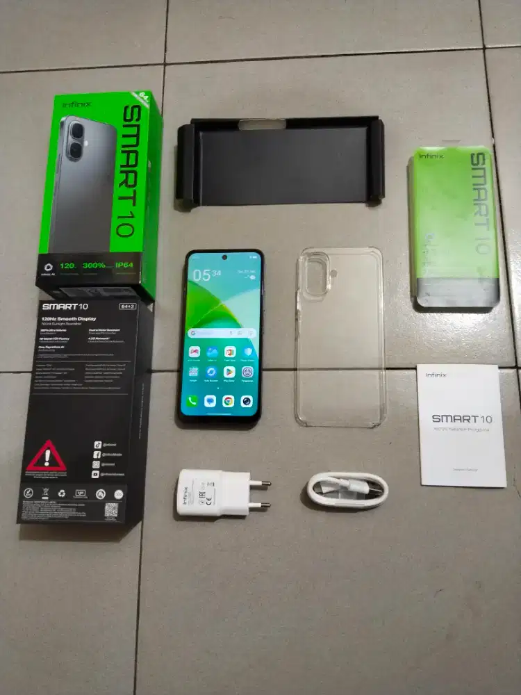 Infinix Smart 10 3/64 gb
