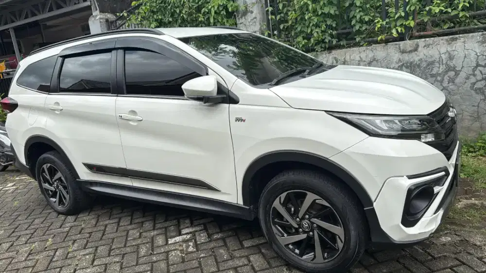 Toyota Rush GR Sport AT 2022