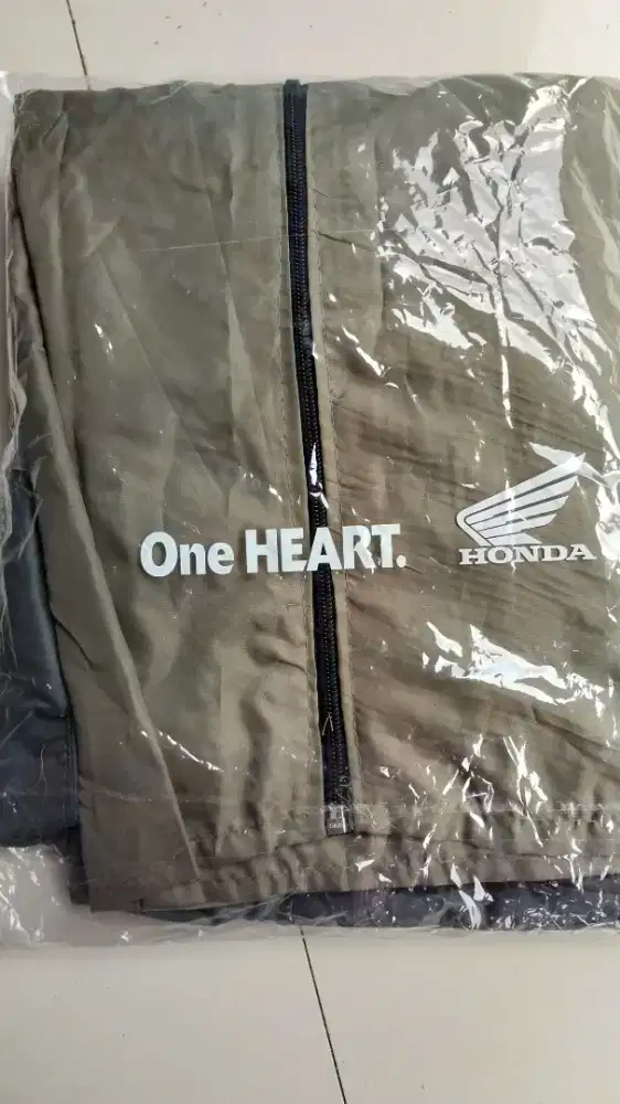 Jaket honda baru