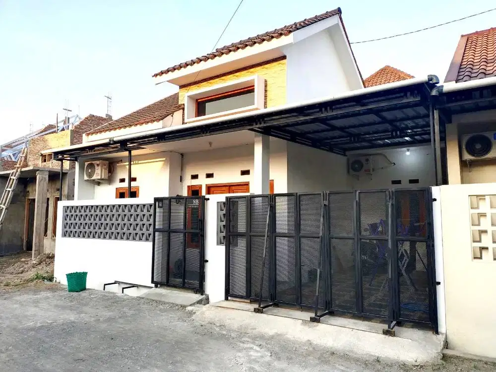 Dekat UMS, Cluster minimals terjangkau . Bisa KPR mulai DP 0 %