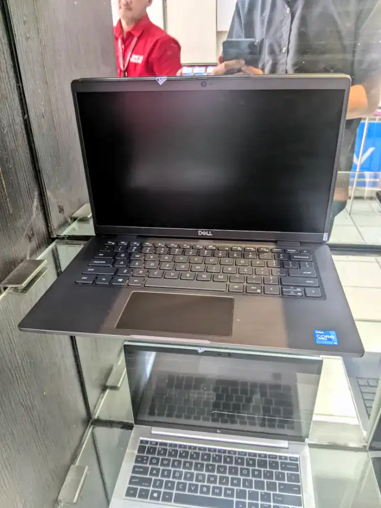 Laptop harga terjangkau dan berkualitas.