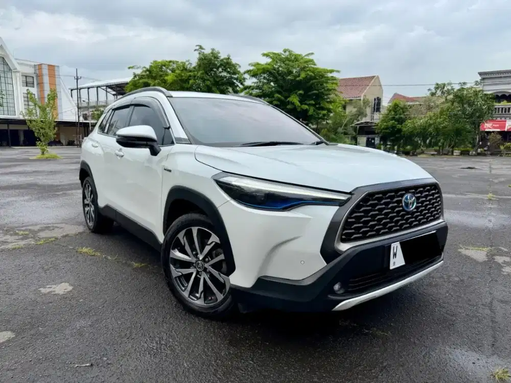 Toyota Corolla cross 1.8 2020 hybrid km 41ribu