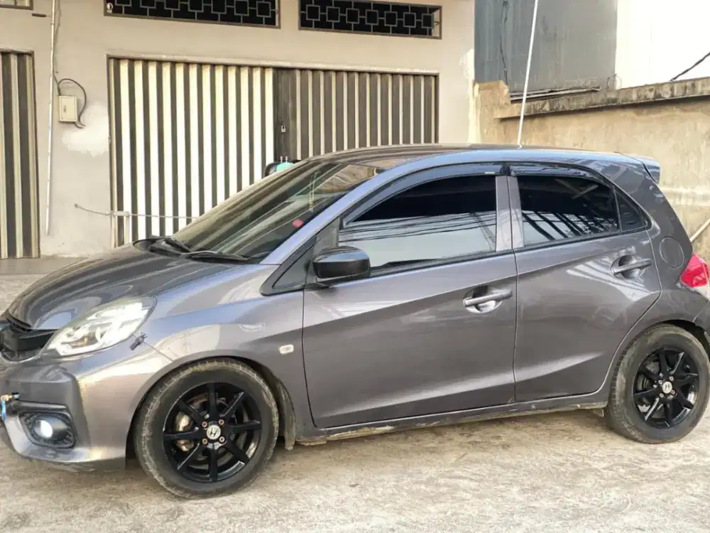 Brio tipe S lengkap murah