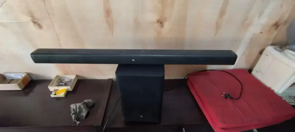 JBL soundbar 2.1 deepbass dus g ada normal