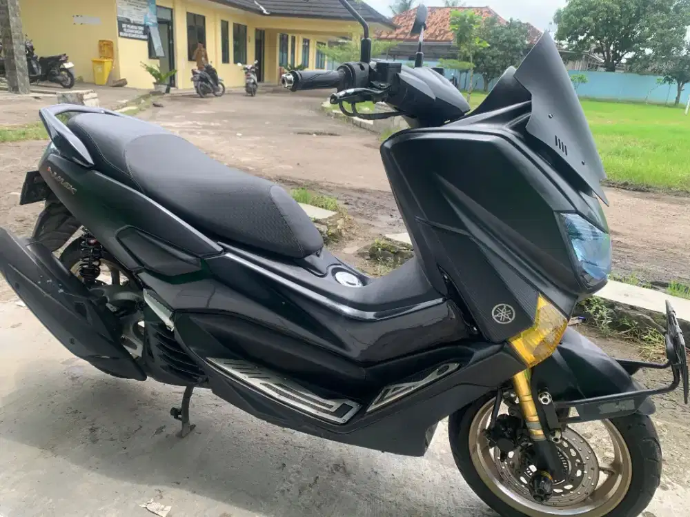 Jual Nmax Hitam 155 cc