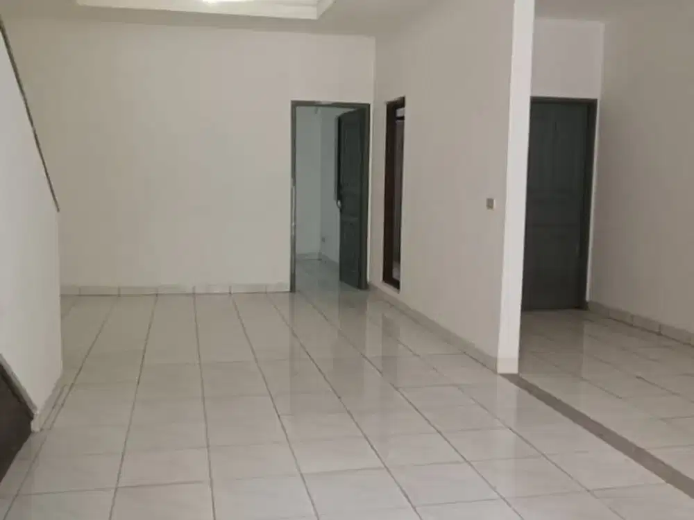 Rumah Taman Surya V Dijual Harga Murah Siap Huni 2 Lantai Kalideres Jakarta Barat