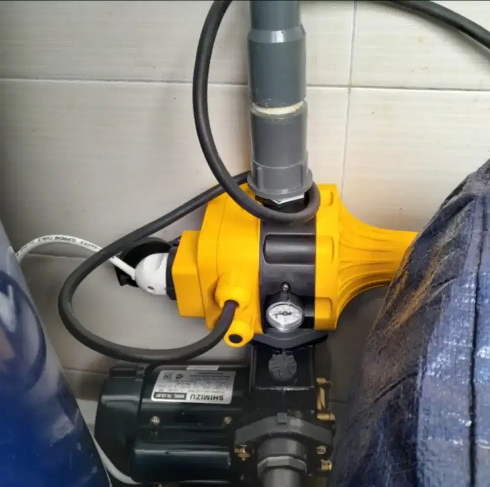 Tukang ledeng Pipa mampet/saluran tersumbat pasang Pompa/Tandon air