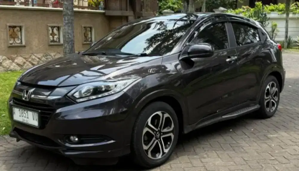 HONDA HRV 1.8 PRESTIGE AT 2015 ISTIMEWA