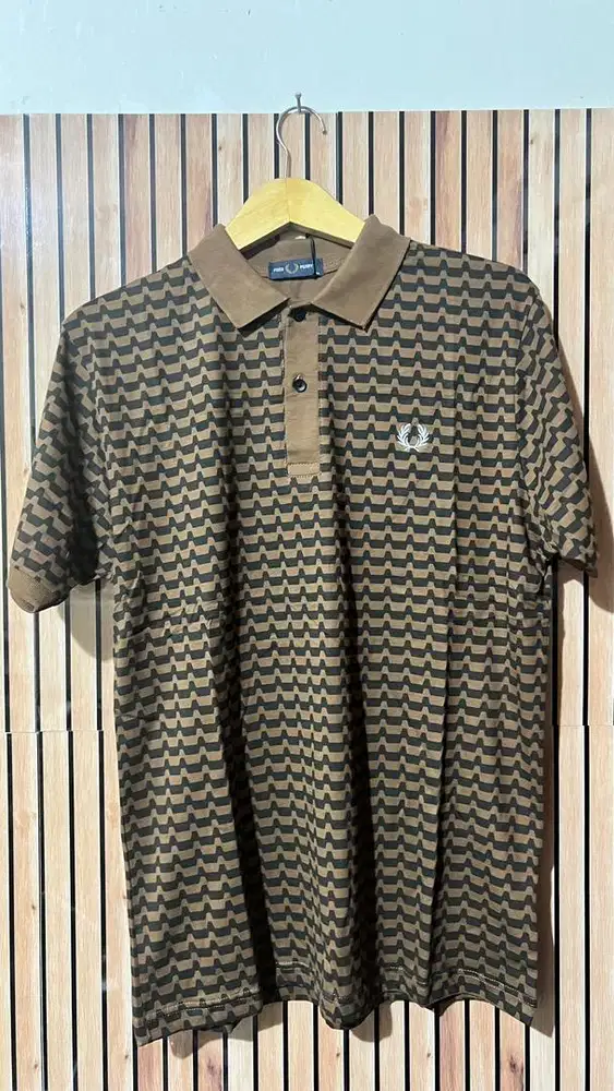 Polo Shirt uk XL