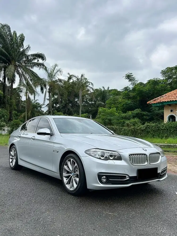 Km 29rb!! BMW 520i 2014 BERKUALITASS