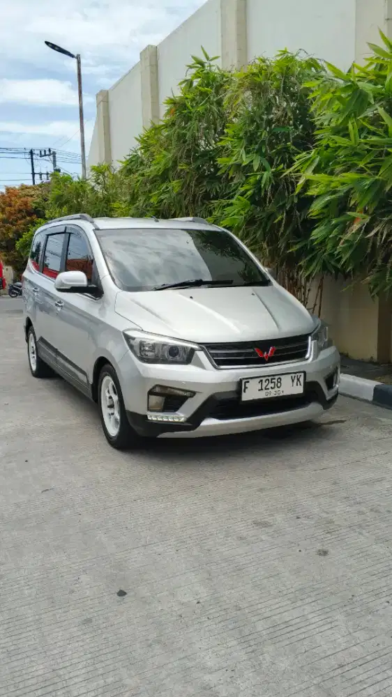 DI JUAL CEPAT WULING CONFERO S LUX PLUS 2018 (Type tertinggi)